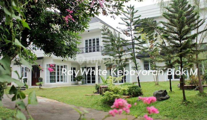 DIJUAL RUMAH CANTIK DAN ASRI LT 1.234 m² LB 450 m² Rp 11,5 M SERING DIPAKAI UNTUK STUDIO FOTO PEMBUATAN IKLAN DI PANGKALAN JATI, DEPOK 1