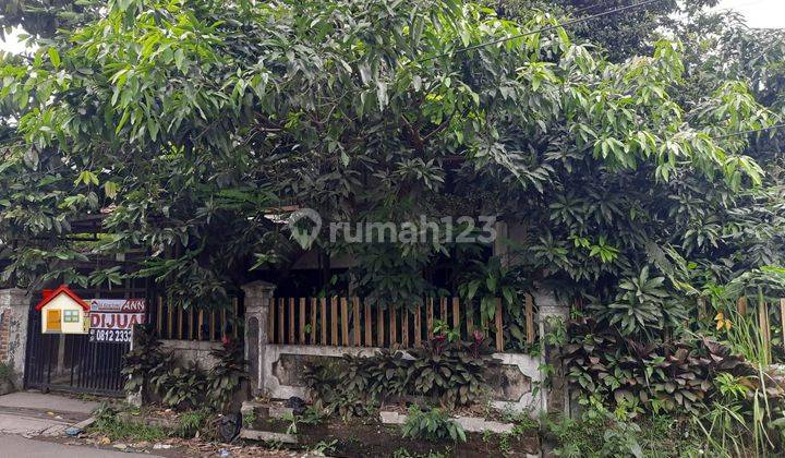 Dijual Cepat!! Rumah strategis di Jalan Babakan Tarogong 2