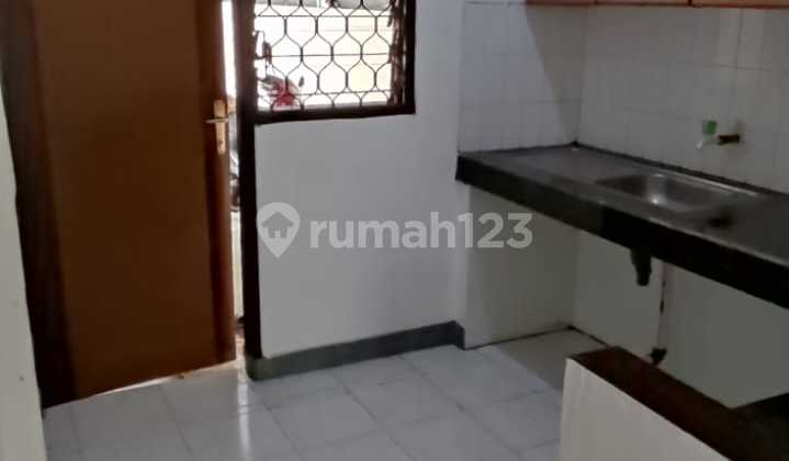  Rumah 1 Lantai di Taman Pulogebang Jakarta Timur 5