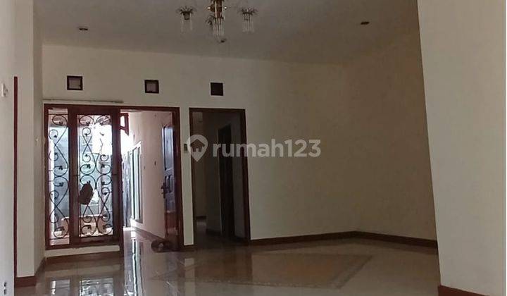 Dijual Cepat Rumah Cantik Harapan Indah Taman Sari 2