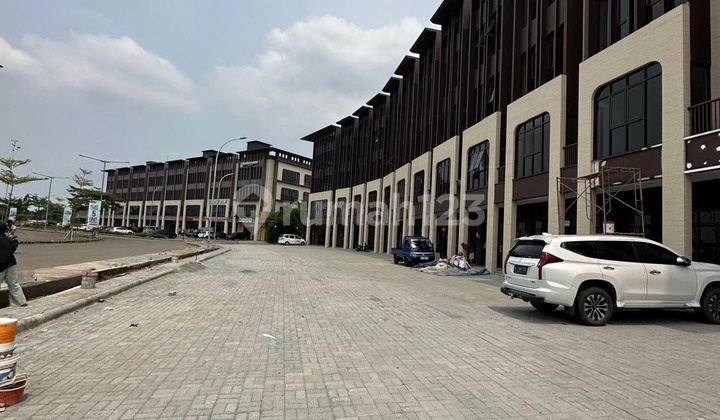 For Rent Strategic New Shop House Amsterdam Grand Kota Bintang Bekasi 2