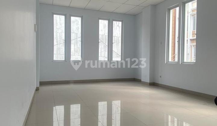 Dijual Ruko Perkantoran Raden Inten Jakarta Timur
