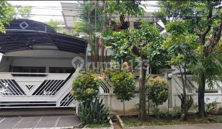 Dijual Rumah Cantik di Puri Indah Luas & Lingkungan Asri Jakarta Barat Dijual Rumah Cantik di Puri Indah Luas & Lingkungan Asri Jakarta Barat