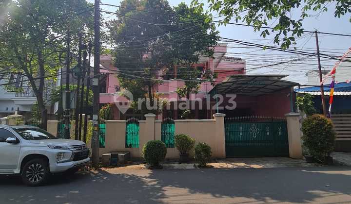 Dijual Rumah Siap Huni 2 Lantai Luas di Jl. Pendidikan Duren Sawit Jakarta Timur 2