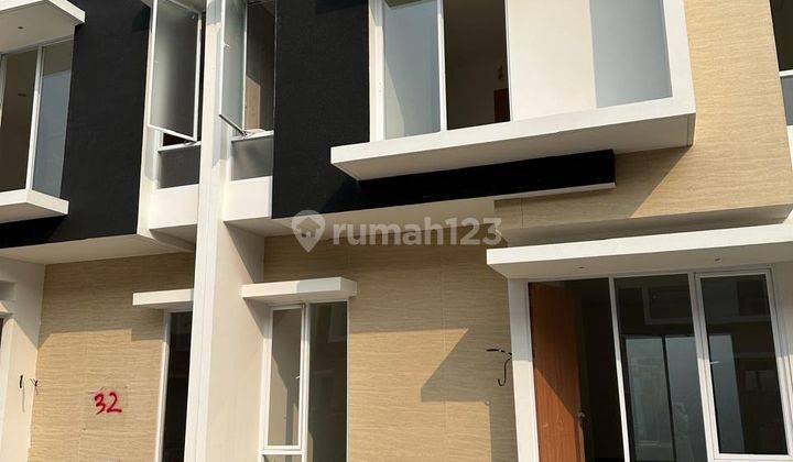 Rumah Area Ramai 2 Lantai Cluster Grand Kota Bintang Kalimalang 2