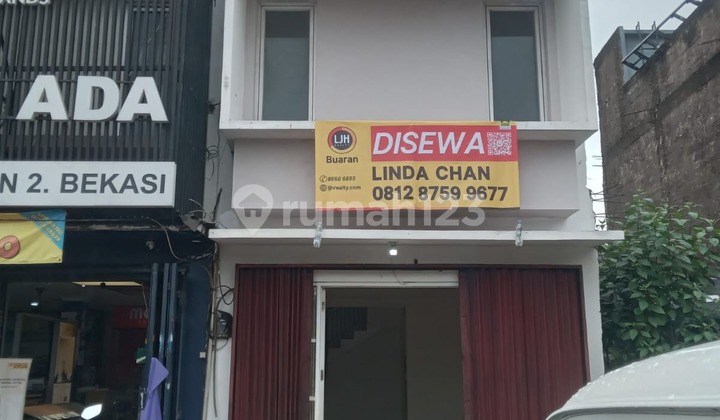 For Rent: 2.5-Story Shop House Ready to Occupy and Strategically Located in Pekayon, Bekasi 1