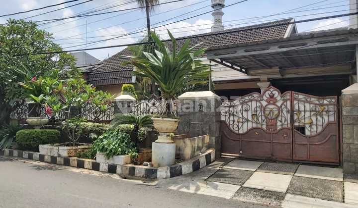 Rumah Bagus Bebas Banjir dan Siap Dihuni di Pondok Kelapa