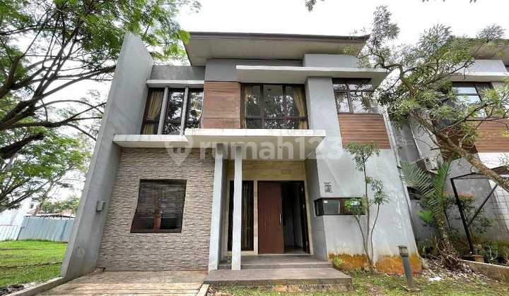 Ritzone The Icon Bsd City Ritzone The Icon Bsd City