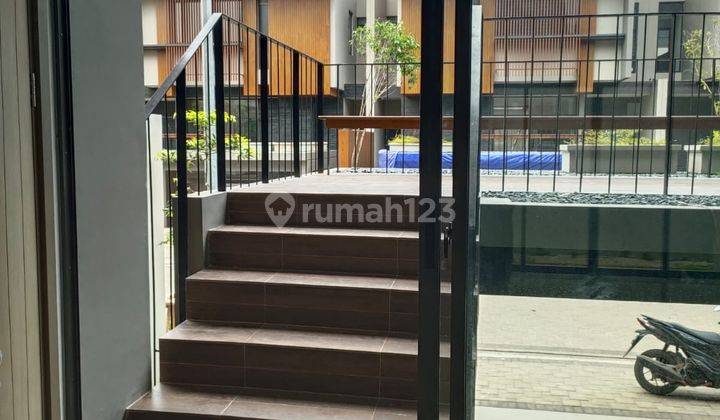 Rumah Cantik dan Bagus di GREEN WICH BSD CiTY 5