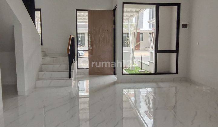 Di Jual Rumah 2 Lantai Bagus Siap Huni Di Ayodhya Tangerang 2