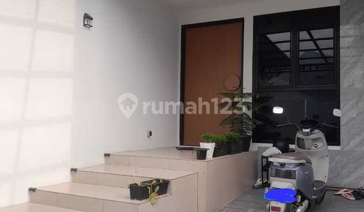 For Sale 2-Story House Griya Alam Sutera 2