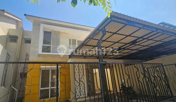 For Rent: House on Boulevard Banjar Wijaya, 2 Floors, Neat.