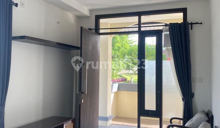 For Sale: 2-Story Corner House, Neat, Move-In Ready, Allura Lavon 1. 2