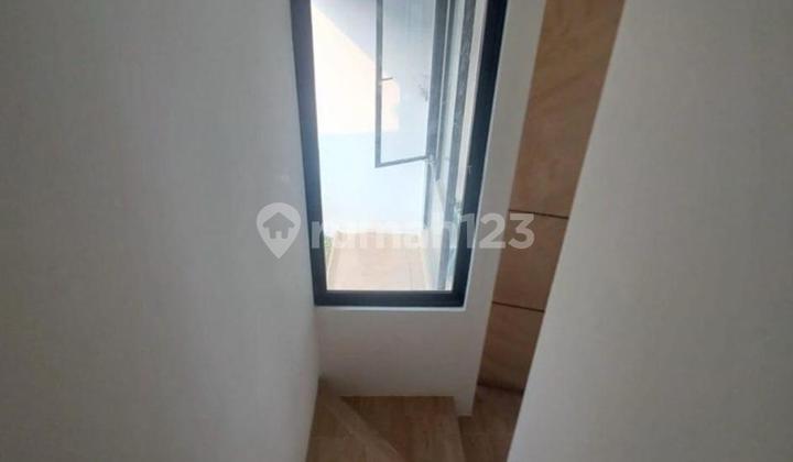 For Quick Sale: 2-Story House in Cendana Icon Estate, Lippo Karawaci 2