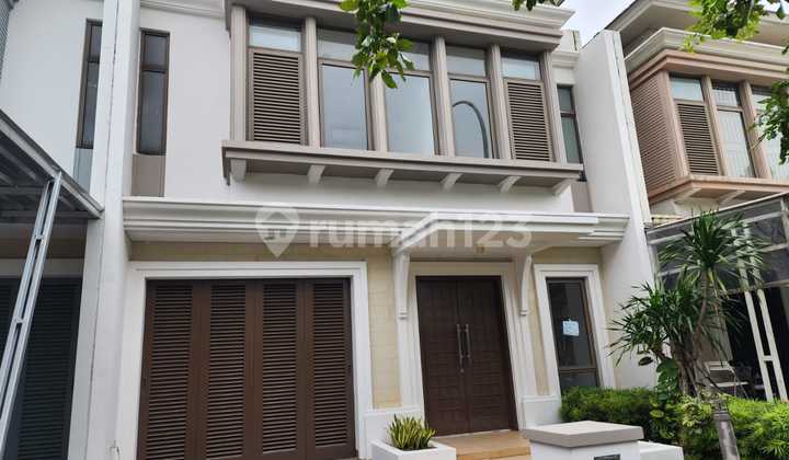 Greenwich Bsd Luxmore - Price 3.3M Negotiable! 2-Story House in the Premium Greenwich Bsd Area. 2