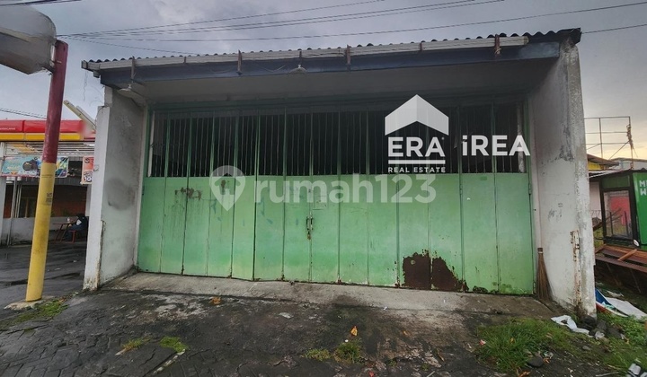 Rent Commercial Space Solo Near De Tjolomadoe Rent Commercial Space Solo Near De Tjolomadoe