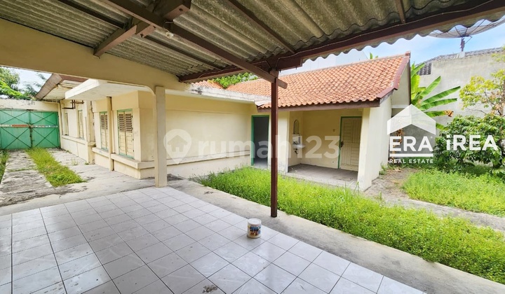 House for Rent in Solo Near Balapan Station House for Rent in Solo Near Balapan Station