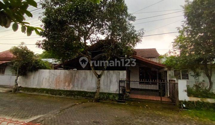 Rumah tingkir di Sidorejo salatiga 1