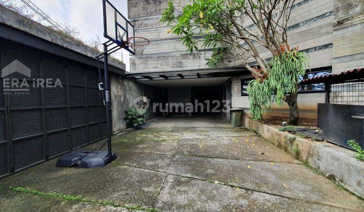 Rumah 2 Lantai di surakarta dekat pusat bisnis singosaren 2