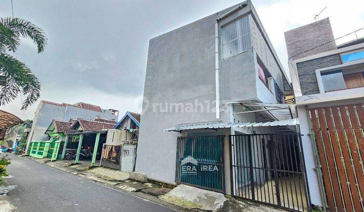 Rumah kos 15 Kamar di Banyuanyar banjarsari surakarta dekat graha saba buana 1