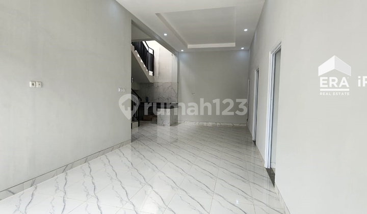 Rumah di Pondok indraprasta semarang dekat stasiun poncol 6