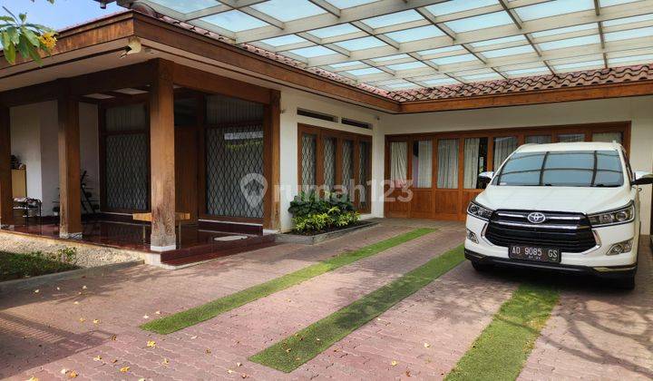 Jual Cepat Rumah Mewah Punggawan Banjarsari, Surakarta 1