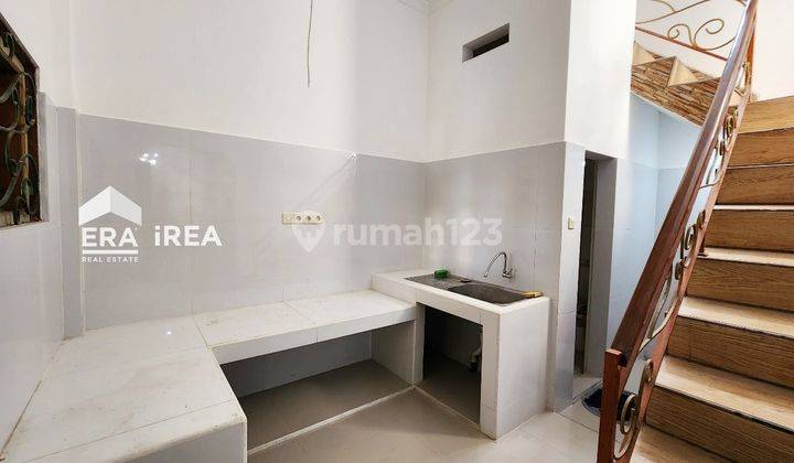 Rumah Mewah Murah Full Furnished 2 Lantai Siap Huni di Kawasan Colomadu Karanganyar 2