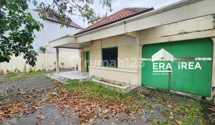 House for Rent in Solo Near Balapan Station House for Rent in Solo Near Balapan Station