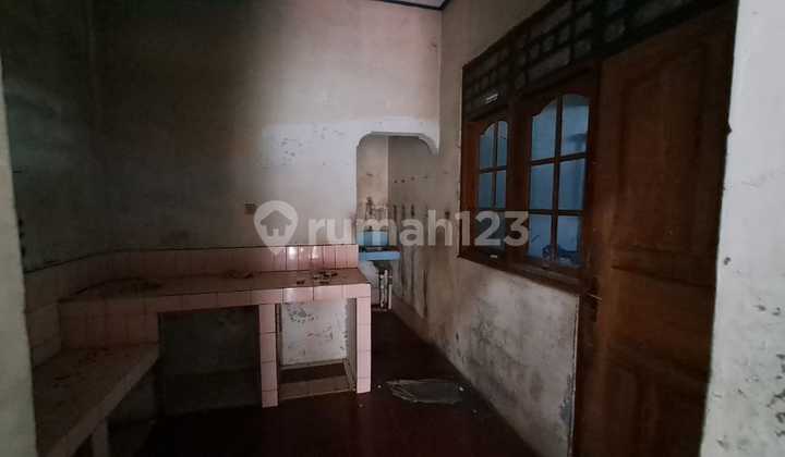 House for Sale in Solo Near UNS Campus 2