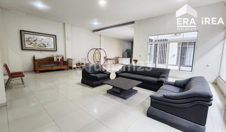 Sewa Rumah Solo Kota Dekat Pasar Klewer