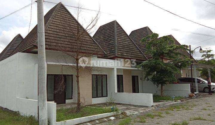 Rumah Baru Minimalis Letak Strategis di Sleman 2