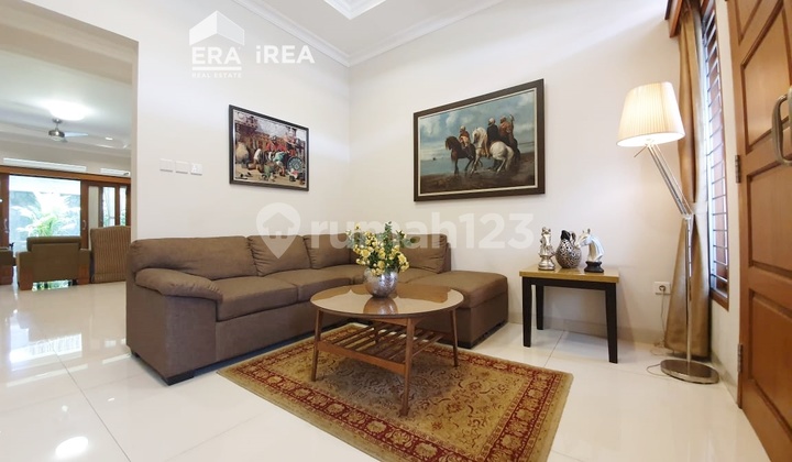 Rumah Mewah Dijual di Solo Dekat Solo Paragon Rumah Mewah Dijual di Solo Dekat Solo Paragon