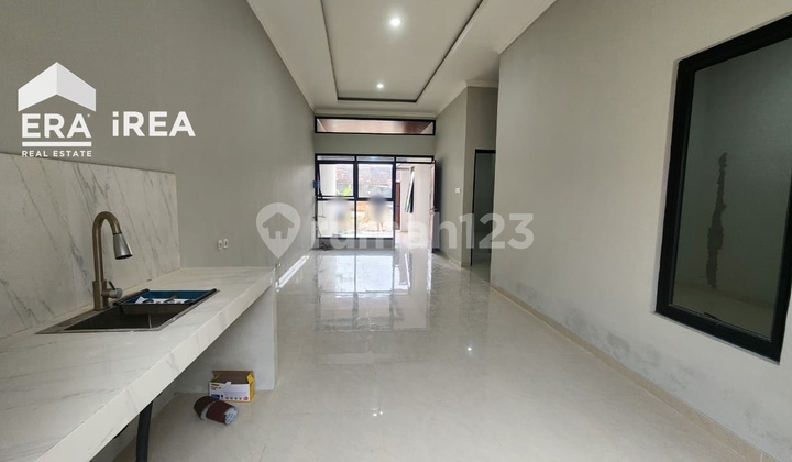 Rumah Baru Dijual di Solo Baru Dekat The Park Mall 2