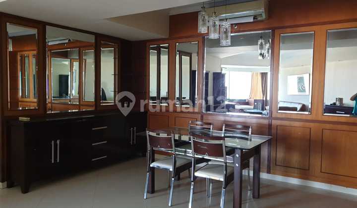 3 Kamar Bersih, Terawat Kondominium Taman Anggrek Lt 42
