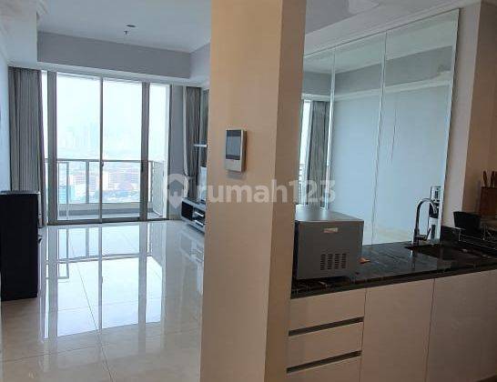 Disewakan 3 Kamar Bagus, Very Best City View Condominium Taman Anggrek Residence 