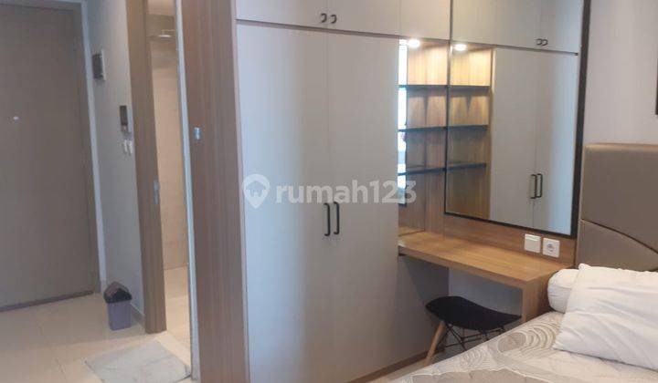 Disewakan Studio Bagus, Terawat Apartment Taman Anggrek Residence