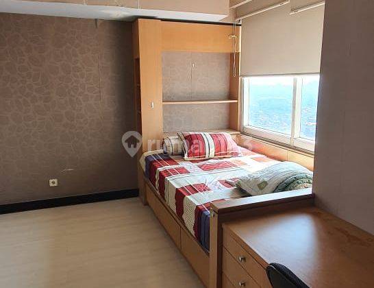 Disewakan 3 Kamar Bagus, Bersih, Very Best View Kondominium Taman Anggrek