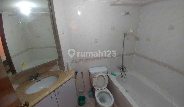 Disewakan 2 Kamar Bagus, Bersih, Terawat, Best View Taman Anggrek Kondominium Lt 31