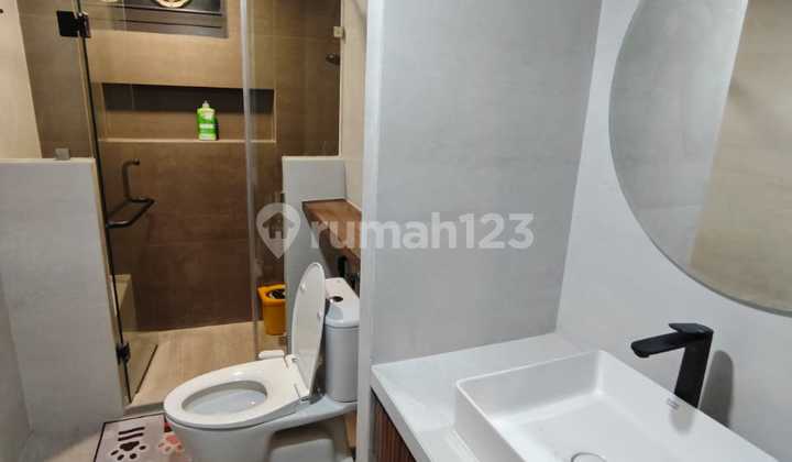 For Sale Brand New, Best View, Comfortable 3 Bedroom Condominium Taman Anggrek 2