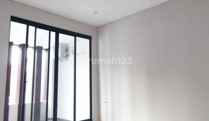Rumah Mewah Araya 1 Surabaya 4