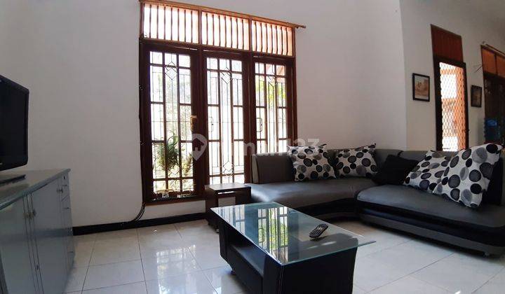 Disewa rumah Pakuwon City villa westeood surabaya 2