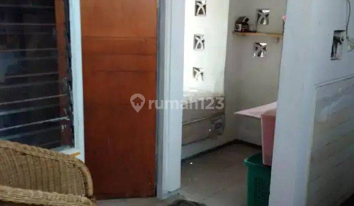 Disewakan rumah Semampir tengah surabaya 7
