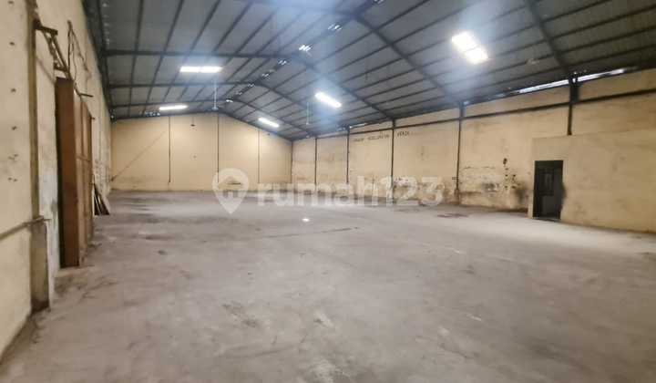 Warehouse in Maspion Industry Estate Manyar Gresik. Ready for Use. Concrete Floor, Double Fence. Affordable Price. Warehouse in Maspion Industry Estate Manyar Gresik. Ready for Use. Concrete Floor, Double Fence. Affordable Price.