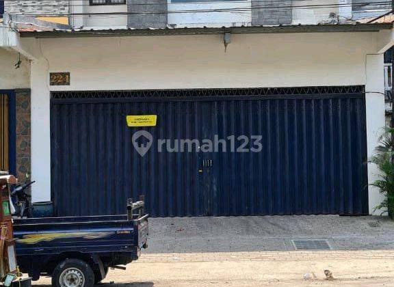 Ruang Usaha di Tidar Surabaya Bagus. Murah Nego 1