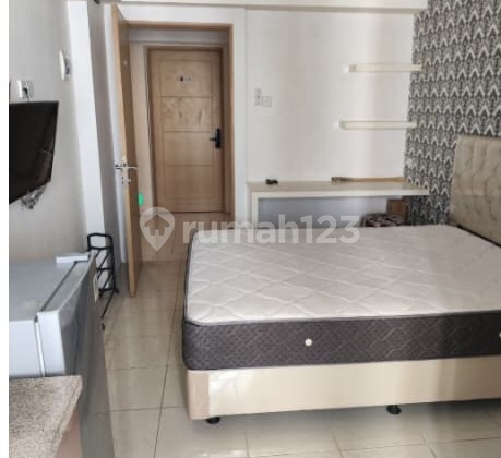 Apartemen Yale Type Studio Furnished Bagus. Dekat Pakuwon City Mall, Its , Sekolah Gloria, Xinzhong. Murah. Nego 2