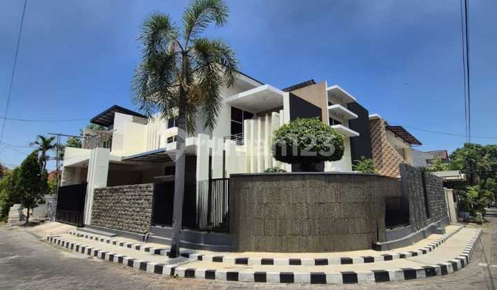 Rumah Bagus Full Furnished SHM. Darmo Permai Selatan Siap Huni. Murah