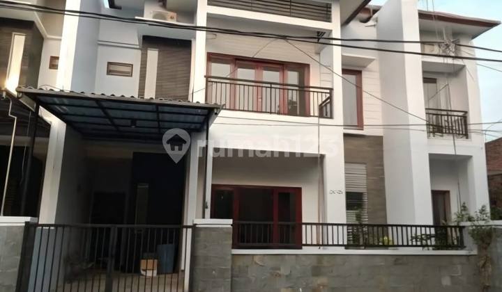Rumah Bagus di Galaxy Bumi Permai. Furnished. Siap Huni Dekat Galaxy Mall. Murah Rumah Bagus di Galaxy Bumi Permai. Furnished. Siap Huni Dekat Galaxy Mall. Murah