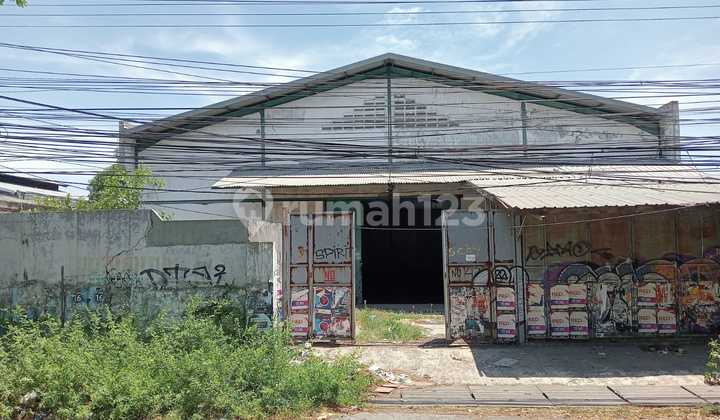 Gudang di Sememi. Akses Kontainer. Gudang di Sememi. Akses Kontainer.