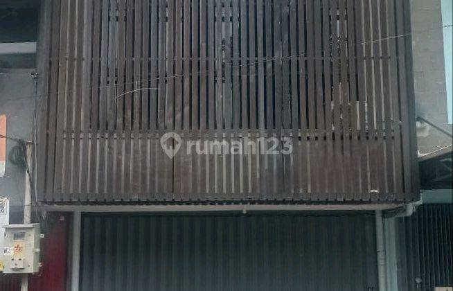 tampak depan ruko di wonokitri indah. siap