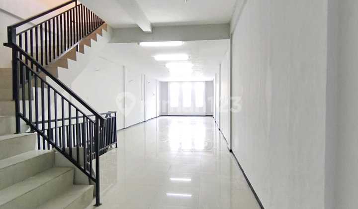 Ruko, 3 Lantai Jalan Kartini. Lokasi Strategis Pusat Kota. Siap Huni. Murah. Nego Ruko, 3 Lantai Jalan Kartini. Lokasi Strategis Pusat Kota. Siap Huni. Murah. Nego